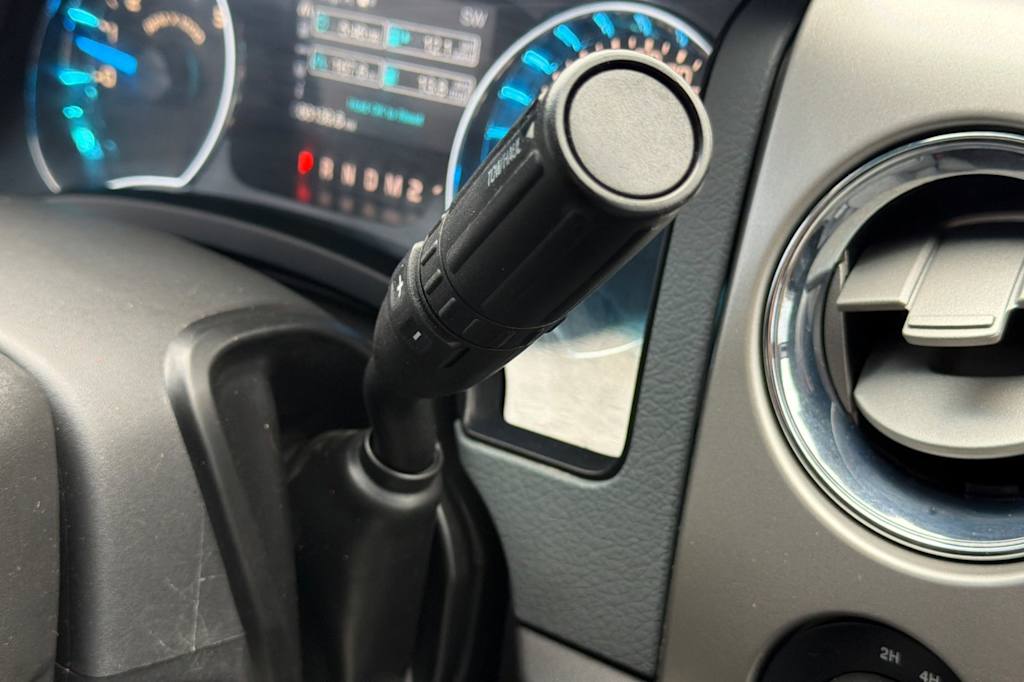Thumbnail: 2014 Ford F-150 - 13