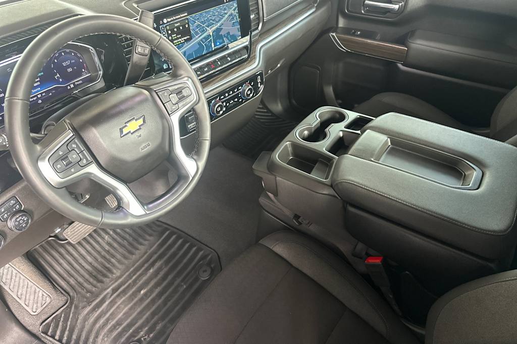 Thumbnail: 2025 Chevrolet Silverado 2500 - 2