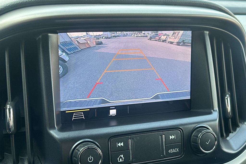 Thumbnail: 2020 Chevrolet Colorado - 23