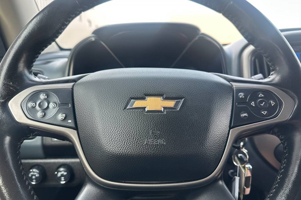 Thumbnail: 2020 Chevrolet Colorado - 25