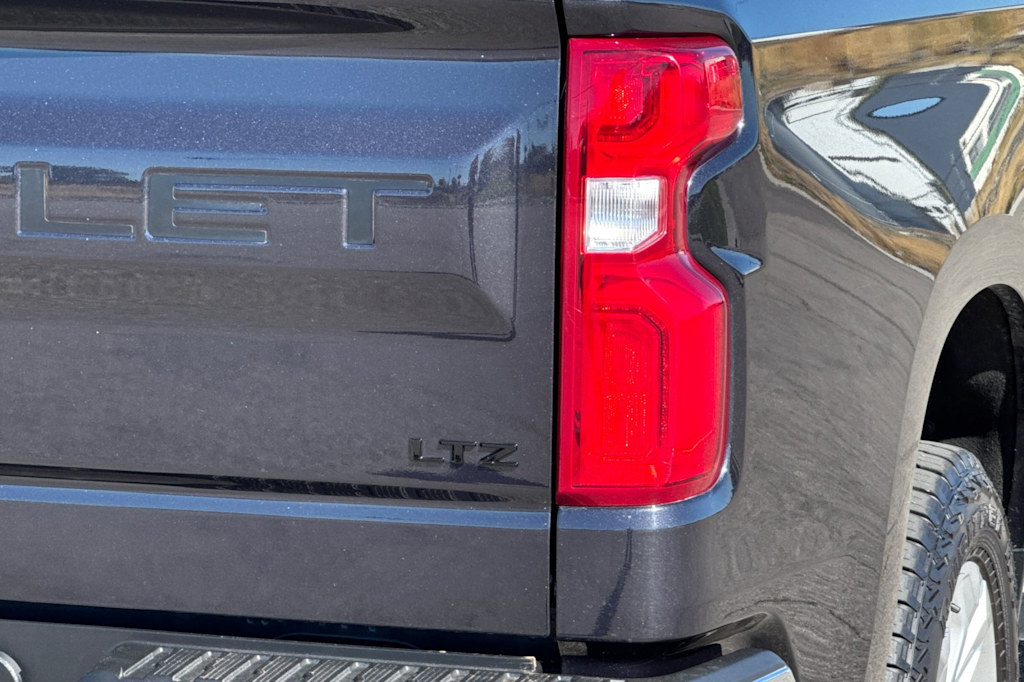 Thumbnail: 2022 Chevrolet Silverado 1500 - 28