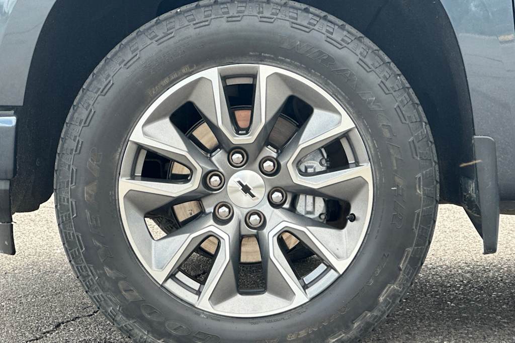 Image 8 of 2021 Chevrolet Silverado 1500