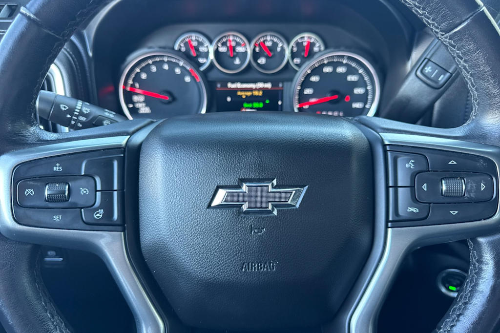 Thumbnail: 2021 Chevrolet Silverado 1500 - 25