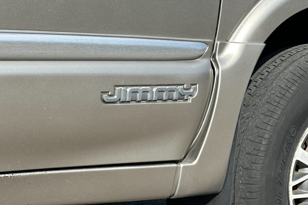 Thumbnail: 2000 GMC Jimmy - 26