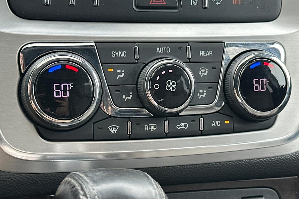 Thumbnail: 2014 GMC Acadia - 27