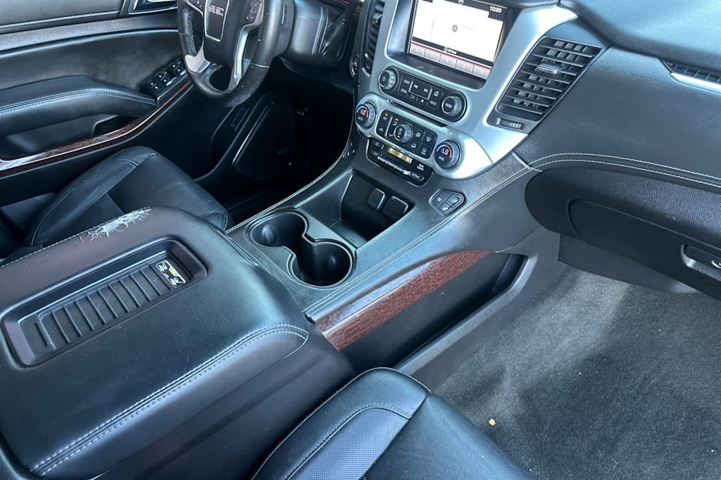 Thumbnail: 2016 GMC Yukon - 10