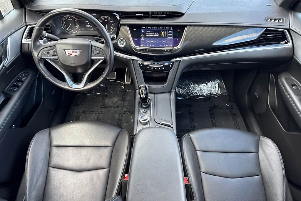 Thumbnail: 2023 Cadillac XT6 - 2