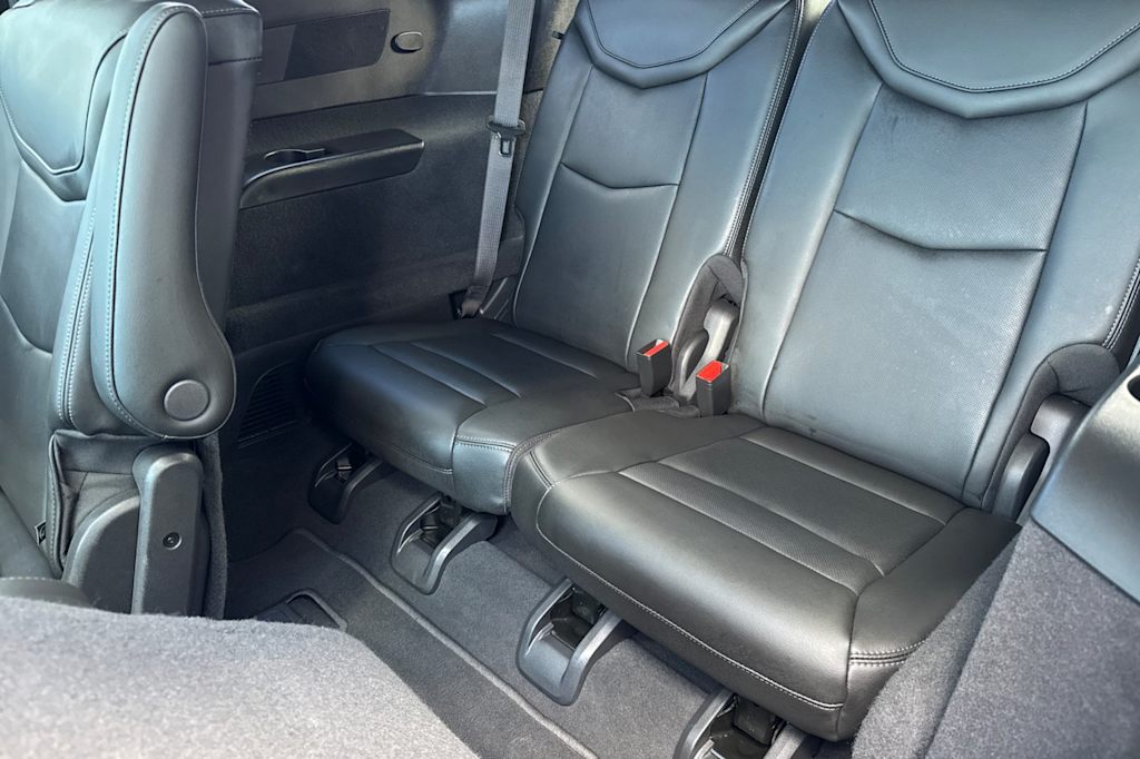 Thumbnail: 2023 Cadillac XT6 - 21