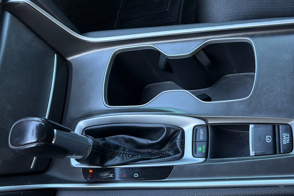 Thumbnail: 2018 Honda Accord - 13