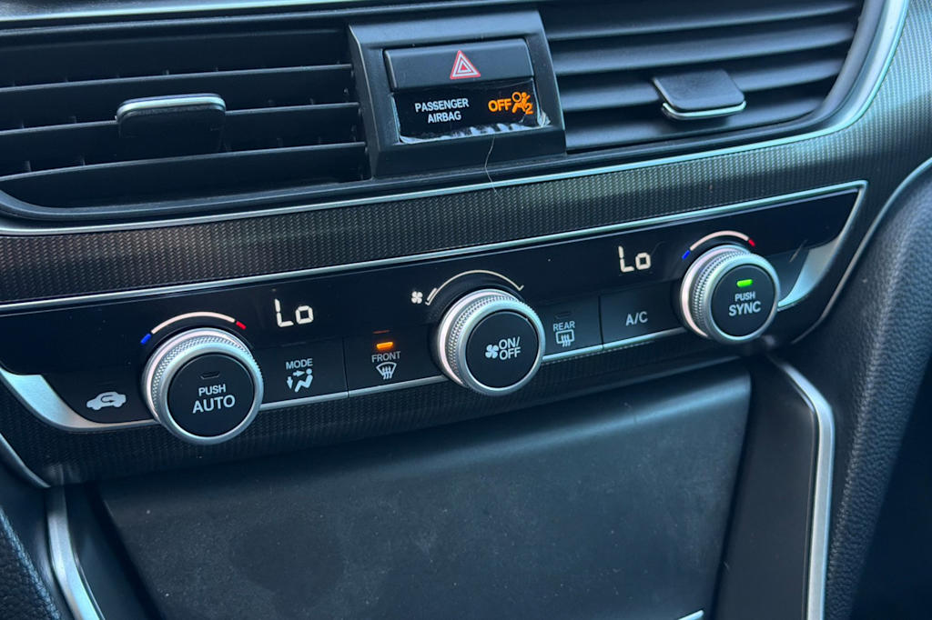 Thumbnail: 2018 Honda Accord - 23