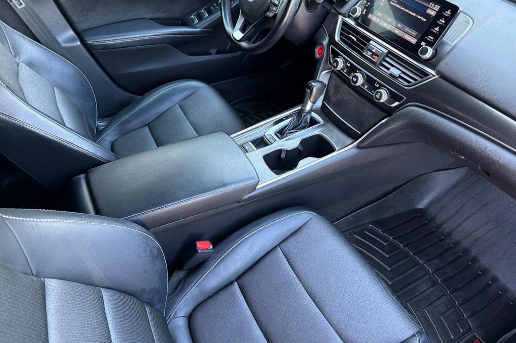Thumbnail: 2018 Honda Accord - 9