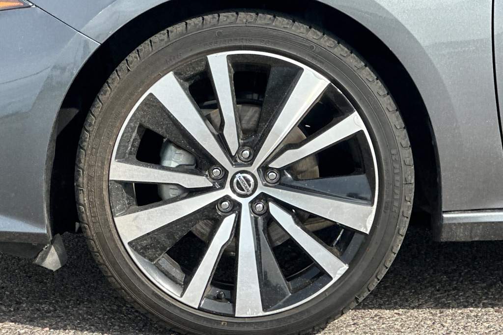 Thumbnail: 2021 Nissan Altima - 7