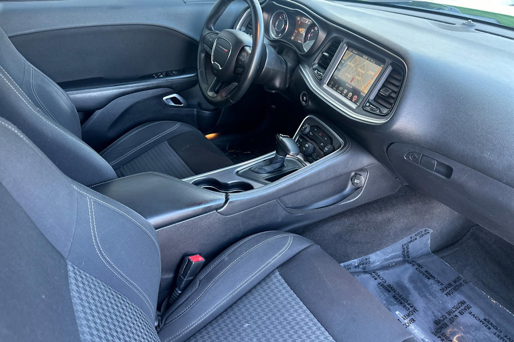 Image 10 of 2015 Dodge Challenger