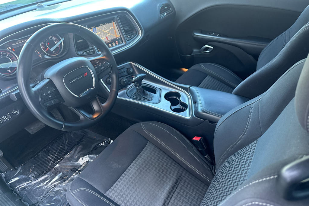 Image 8 of 2015 Dodge Challenger