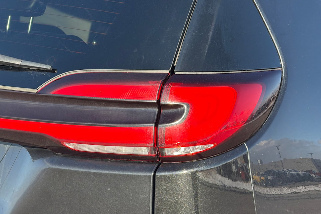 Thumbnail: 2023 Chrysler Pacifica - 30