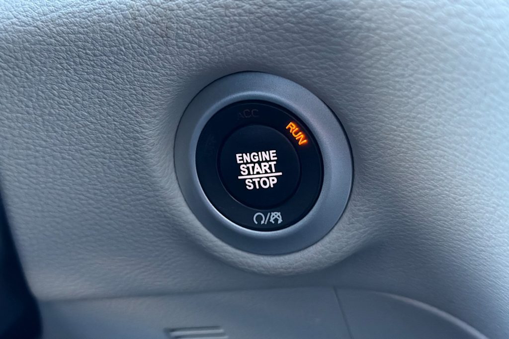 Thumbnail: 2023 Chrysler Pacifica - 27