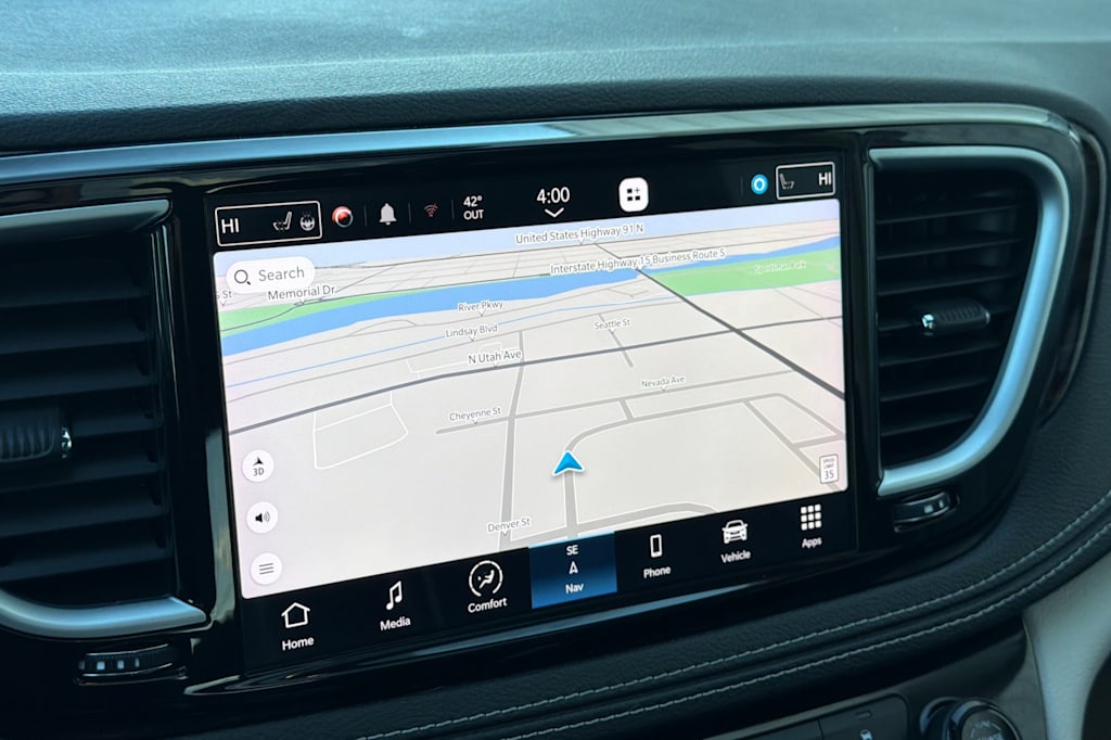 Thumbnail: 2023 Chrysler Pacifica - 23