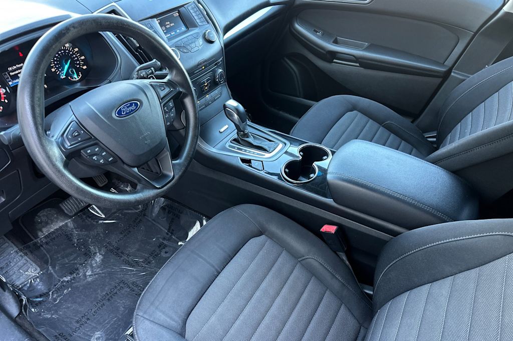 Thumbnail: 2016 Ford Edge - 8