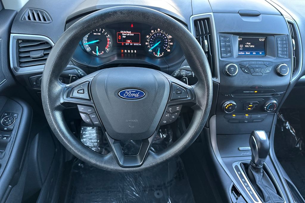 Thumbnail: 2016 Ford Edge - 11