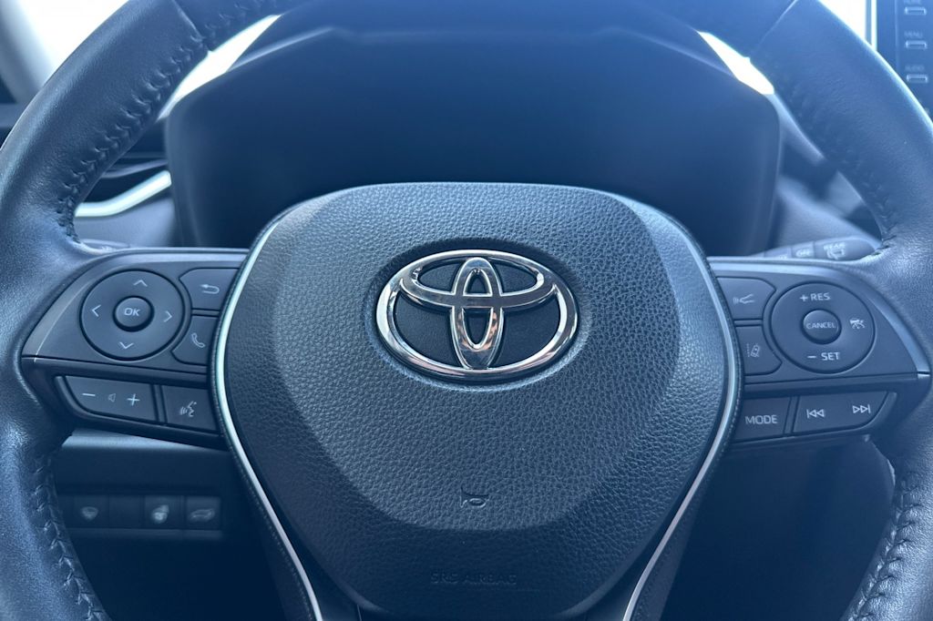 Thumbnail: 2020 Toyota RAV4 - 26