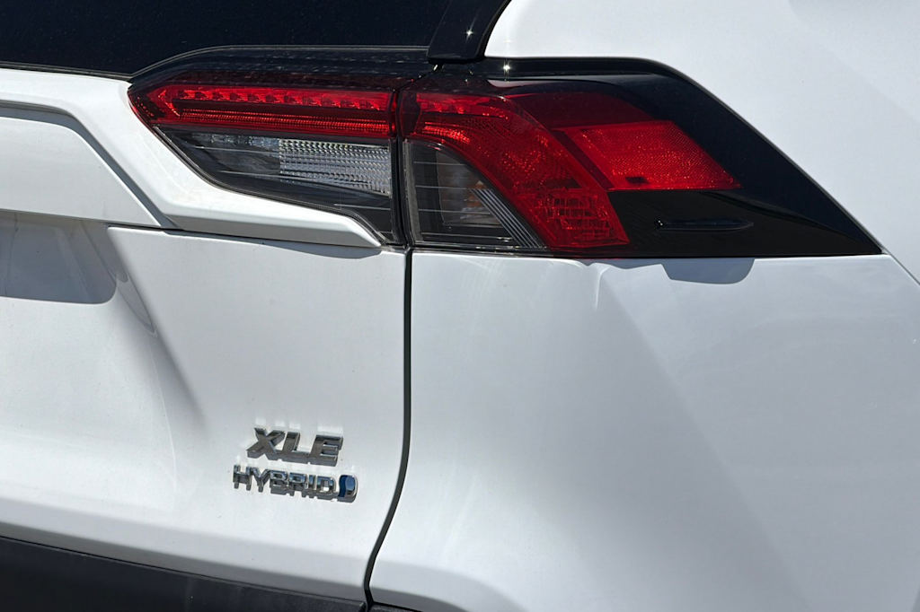 Thumbnail: 2024 Toyota RAV4 - 27