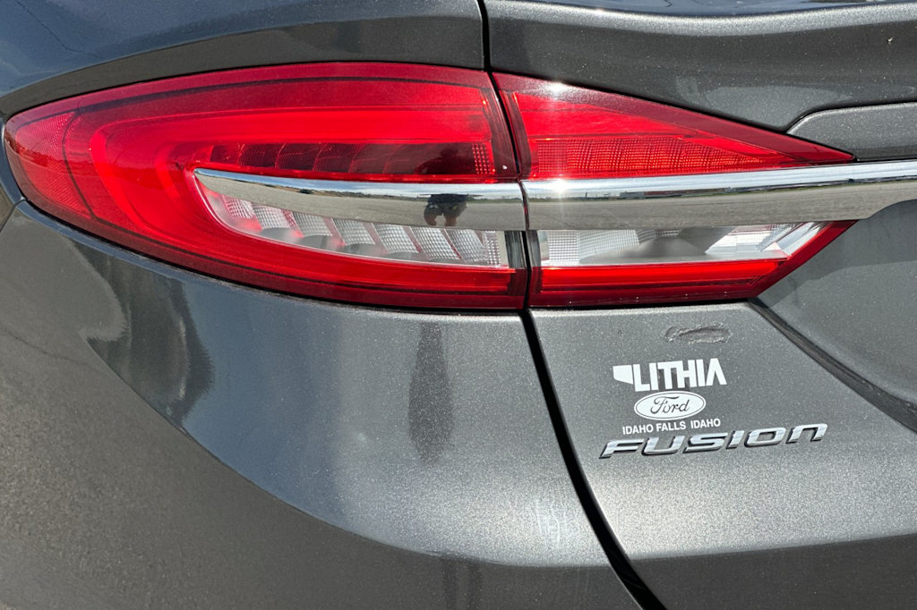 Thumbnail: 2018 Ford Fusion - 25