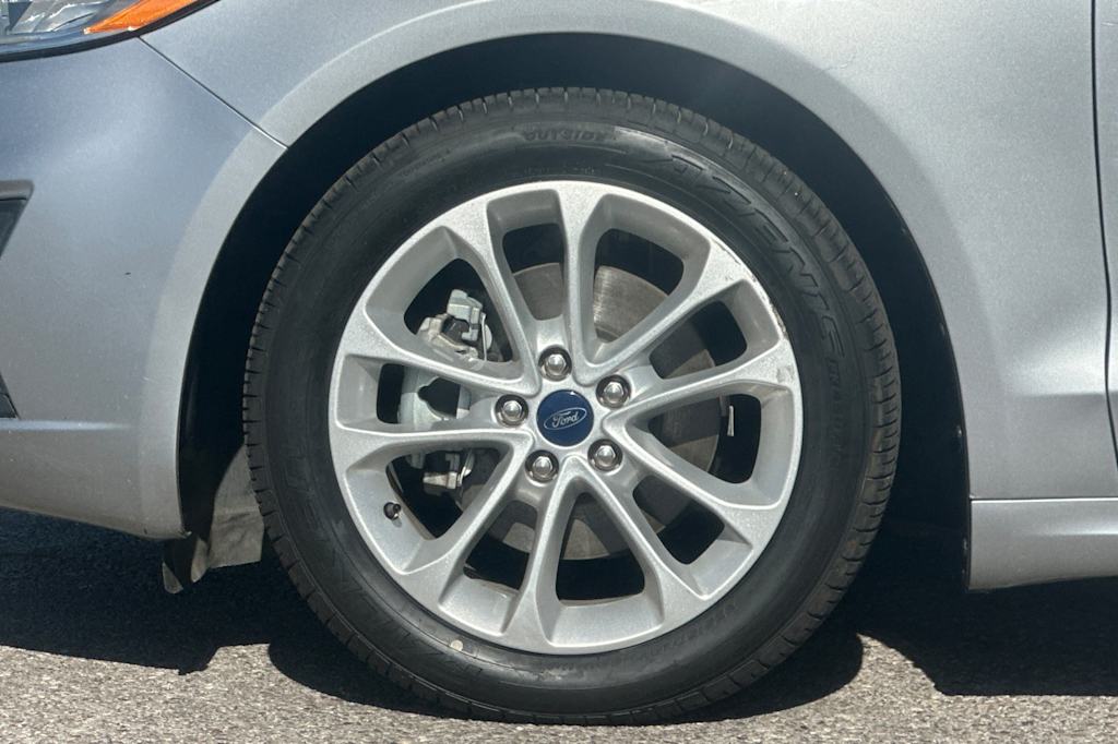 Thumbnail: 2020 Ford Fusion - 7