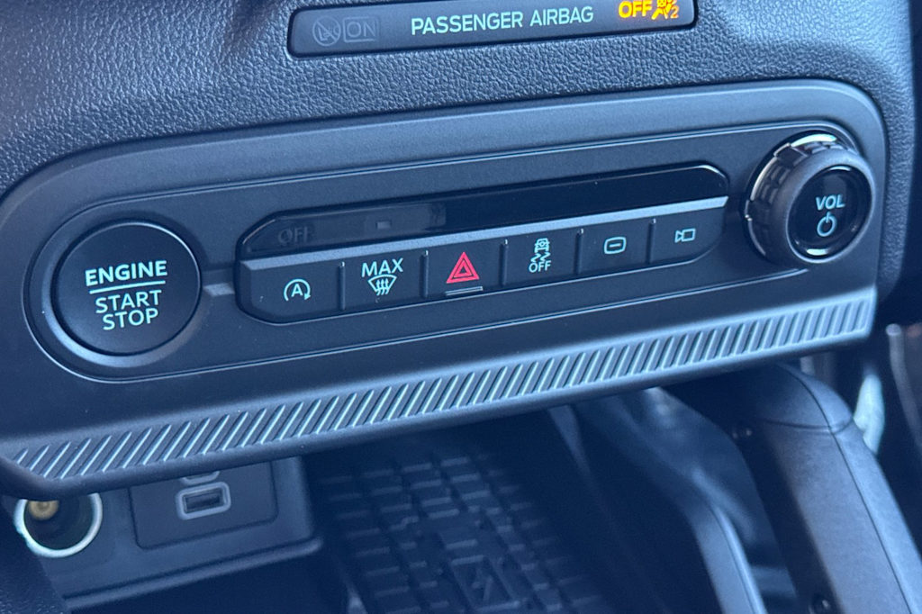 Thumbnail: 2025 Ford Bronco Sport - 24