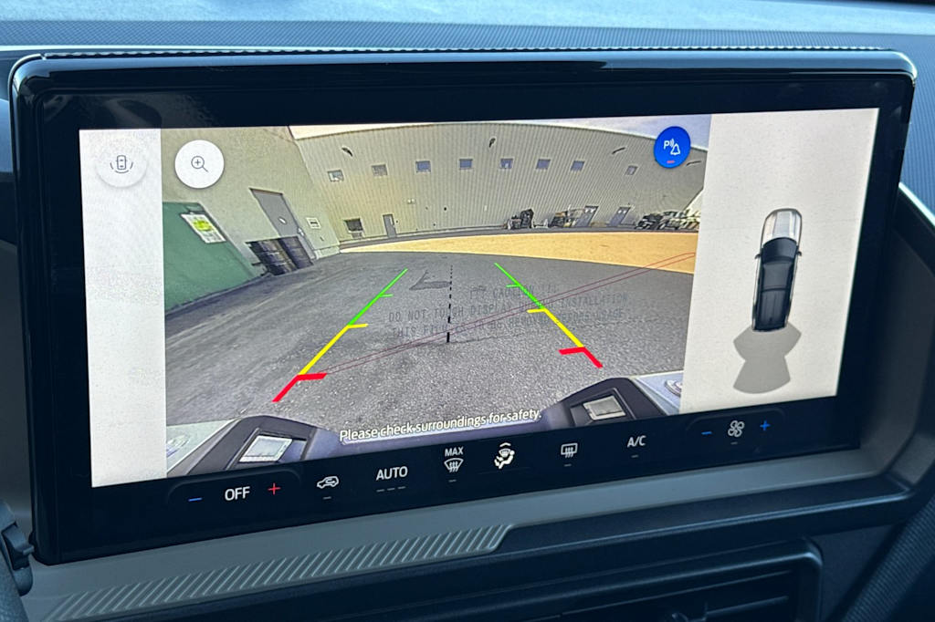 Thumbnail: 2025 Ford Bronco Sport - 23