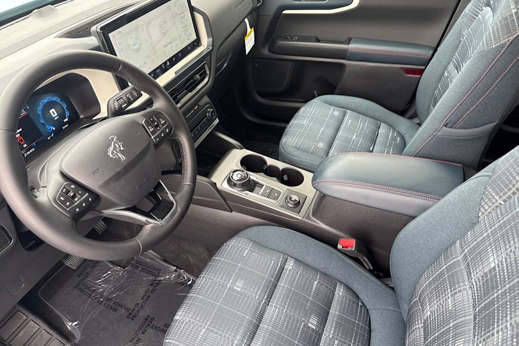 Thumbnail: 2025 Ford Bronco Sport - 9