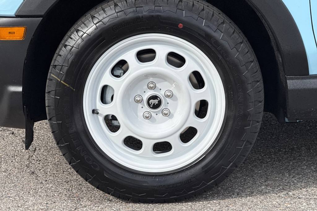 Thumbnail: 2025 Ford Bronco Sport - 7