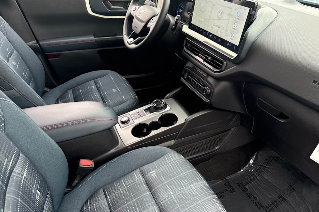 Thumbnail: 2025 Ford Bronco Sport - 10