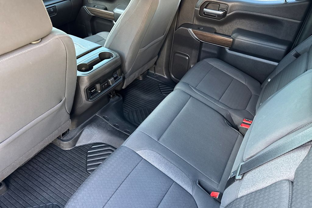 Thumbnail: 2021 Chevrolet Silverado 1500 - 11