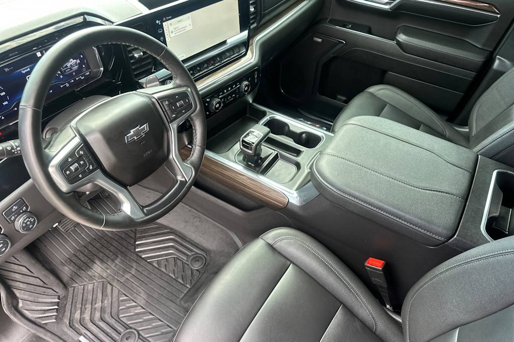 Thumbnail: 2024 Chevrolet Silverado 1500 - 8