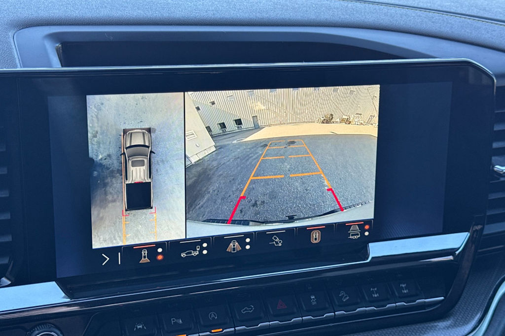 Thumbnail: 2024 Chevrolet Silverado 1500 - 22