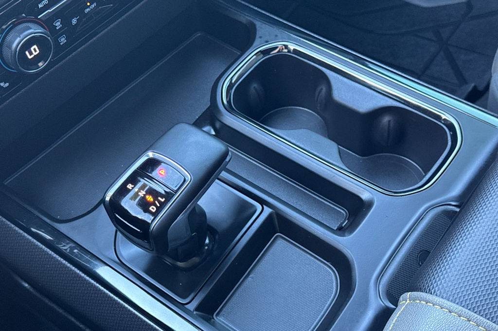 Thumbnail: 2024 Chevrolet Silverado 1500 - 24