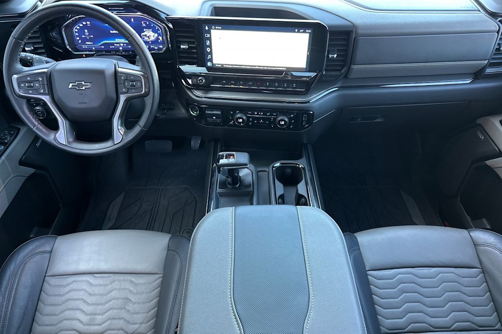 Thumbnail: 2025 Chevrolet Silverado 1500 - 2