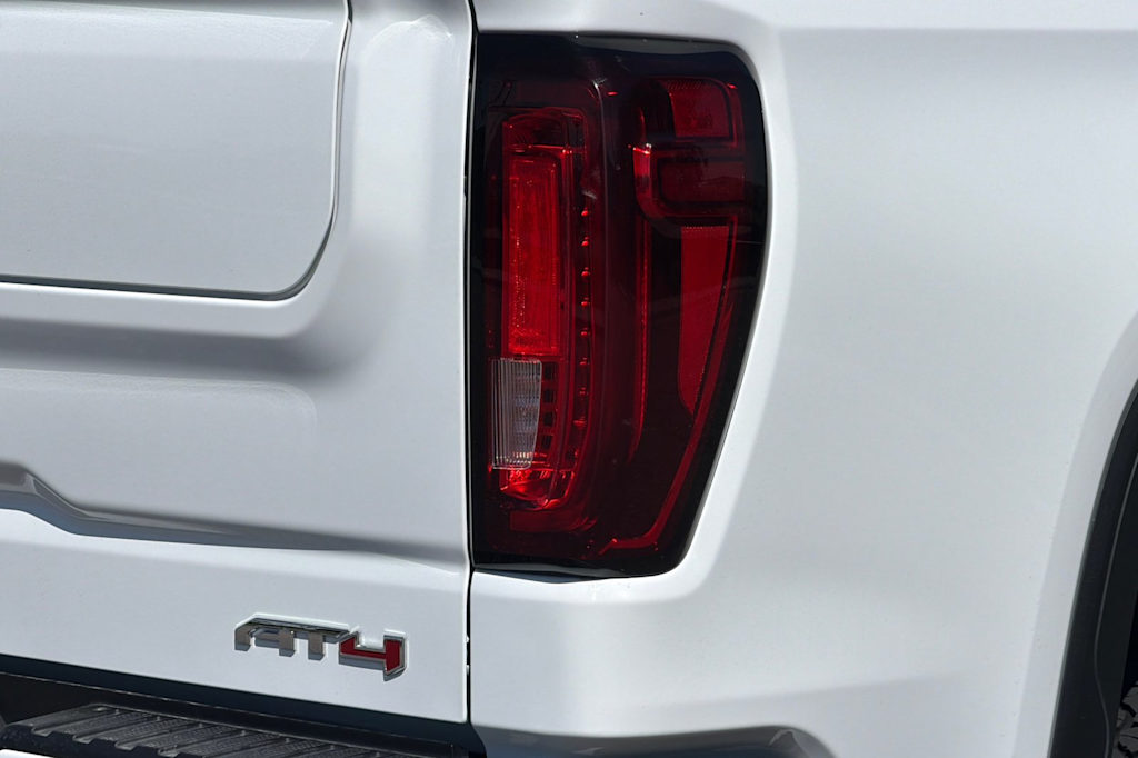 Thumbnail: 2024 GMC Sierra 1500 - 28