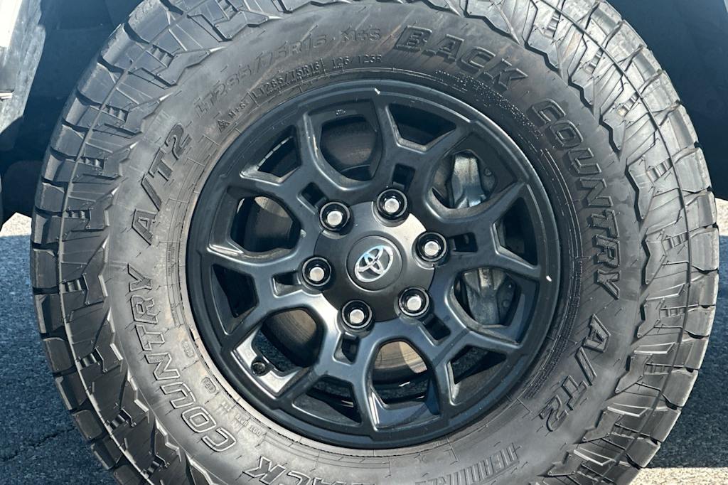 Image 8 of 2021 Toyota Tacoma