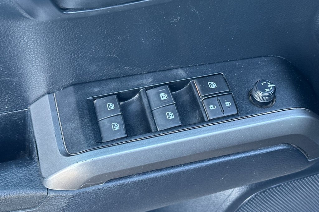2019 Toyota Tacoma SR5 20