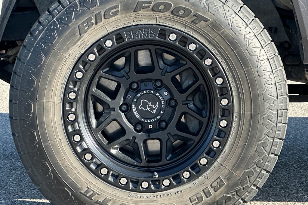 2019 Toyota Tacoma SR5 25