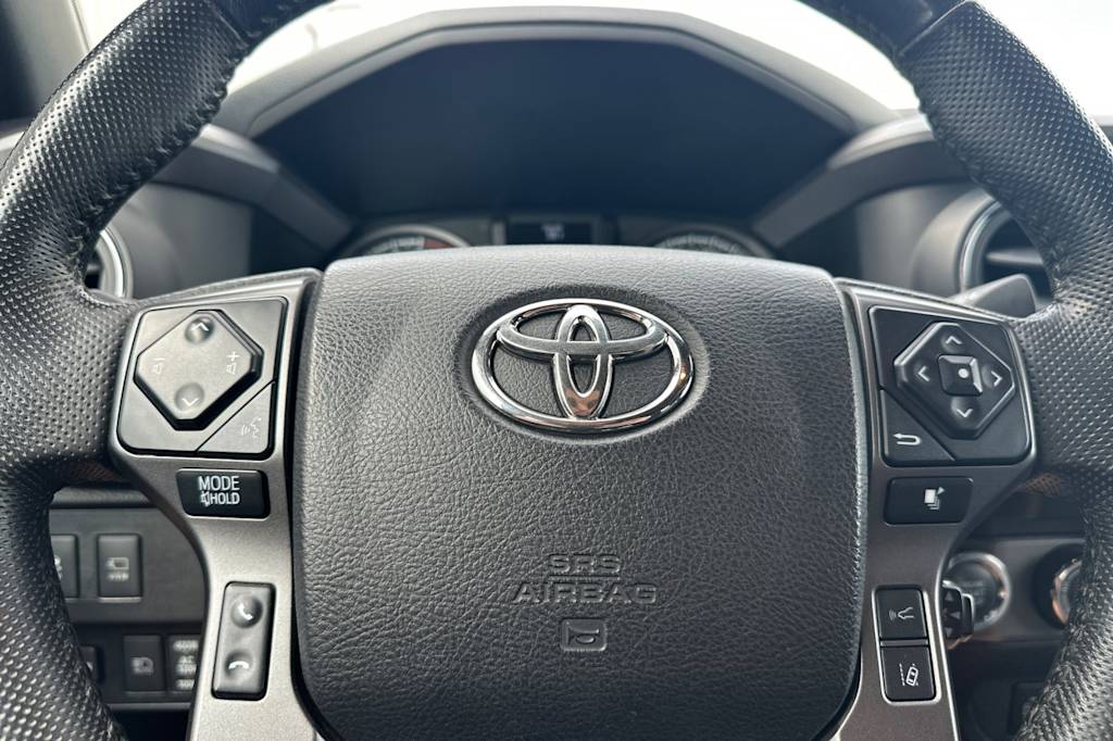 Thumbnail: 2022 Toyota Tacoma - 26