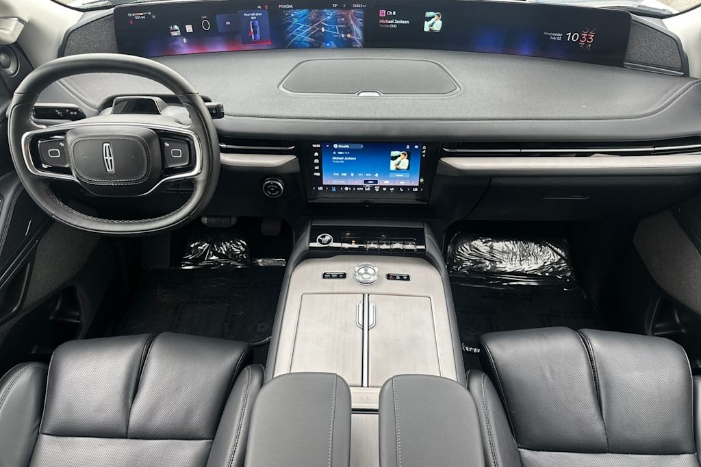 Thumbnail: 2026 Lincoln Navigator L - 2