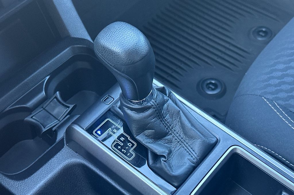 Thumbnail: 2021 Toyota Tacoma - 24