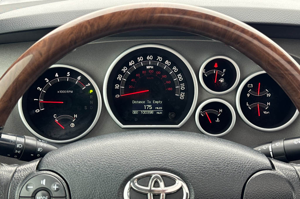 Thumbnail: 2013 Toyota Tundra - 13