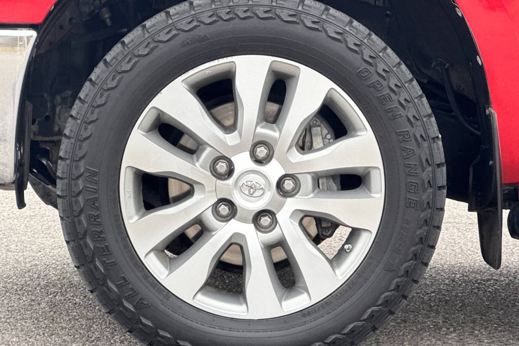 Thumbnail: 2013 Toyota Tundra - 6