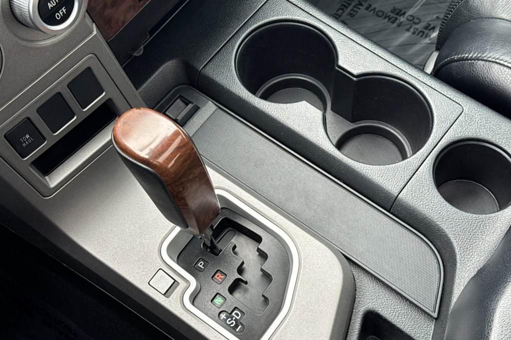 Thumbnail: 2013 Toyota Tundra - 12