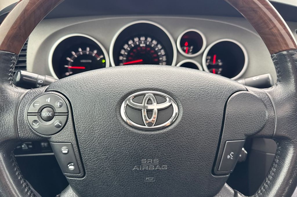 Thumbnail: 2013 Toyota Tundra - 24