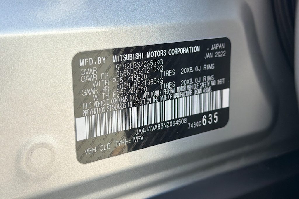 Thumbnail: 2022 Mitsubishi Outlander - 16
