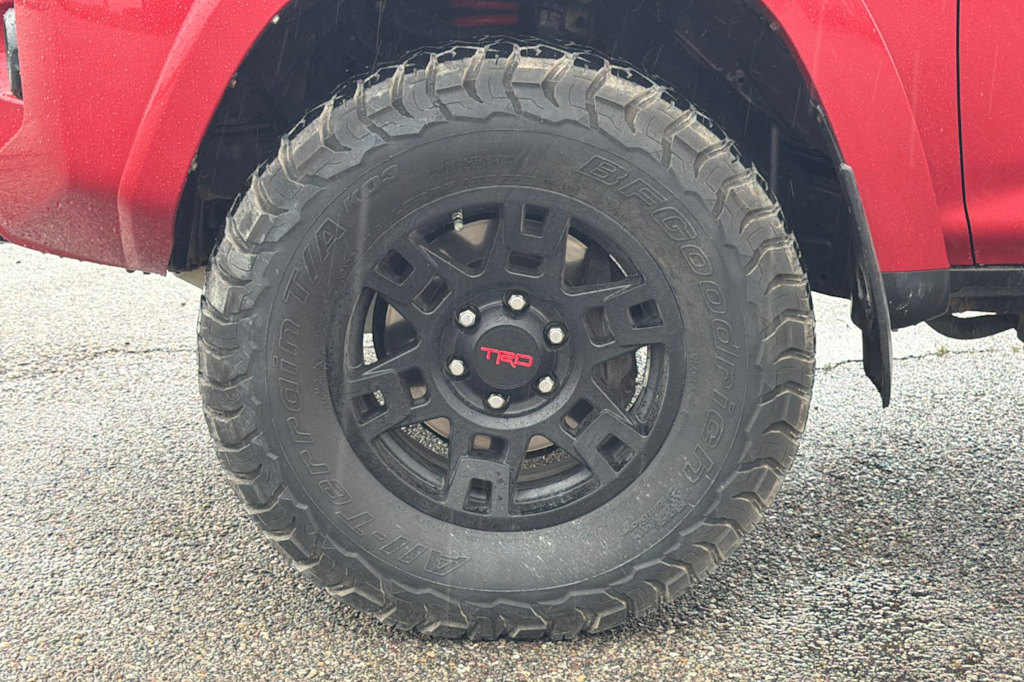 Thumbnail: 2017 Toyota 4Runner - 6
